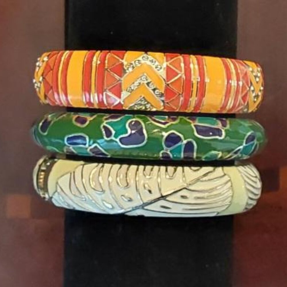 Lot #18 Clamper Bracelet Bundle